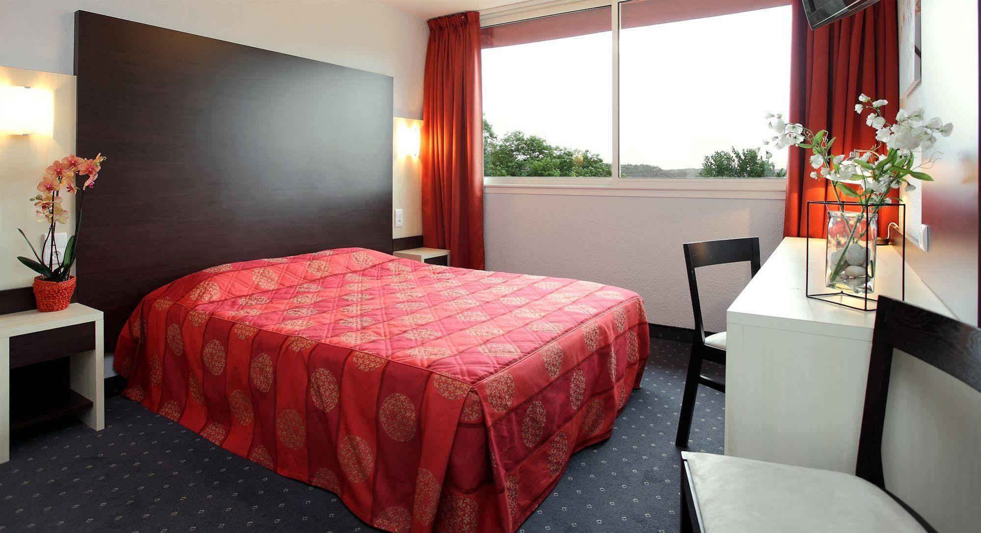 Hotel Le Clos Roussillon Pres De Sarlat Vitrac  Eksteriør billede